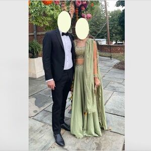 INEJ JASHN LEHENGA SET Small​/​Medium